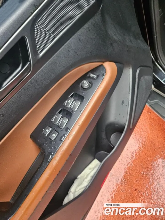 KG_Mobility_Ssangyong Rexton 2019 thumb 8