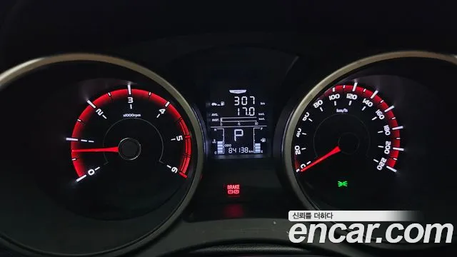 KG_Mobility_Ssangyong TIBOLI 2017 thumb 7