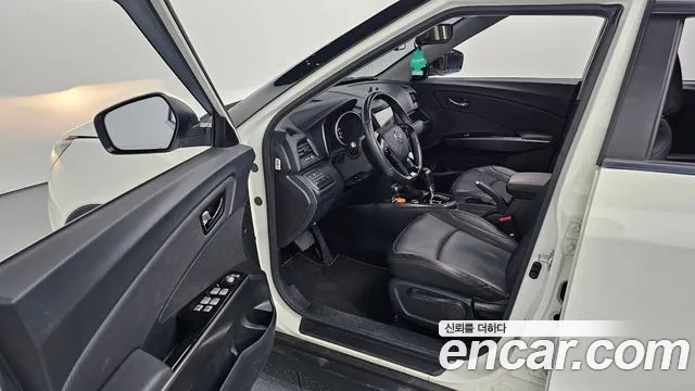 KG_Mobility_Ssangyong TIBOLI 2017 thumb 9