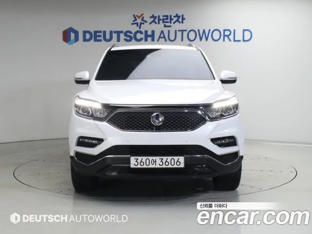 KG_Mobility_Ssangyong Rexton 2019 thumb 3