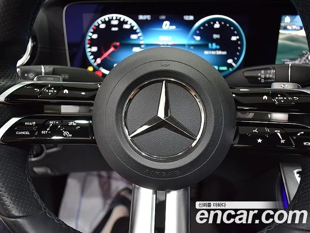 Mercedes-Benz E-Класс 2021 thumb 7