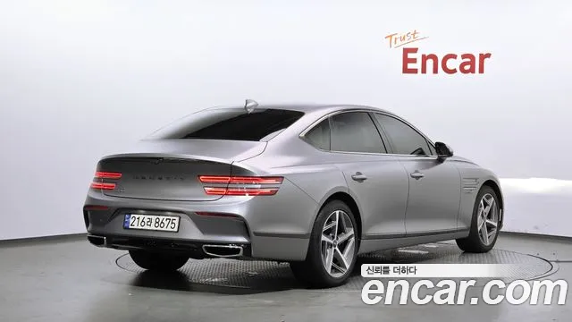 Genesis G80 2023 thumb 2