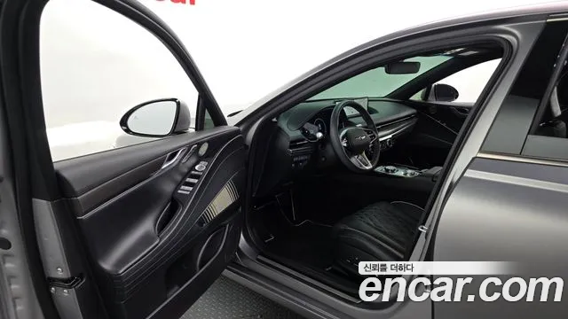 Genesis G80 2023 thumb 10