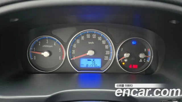 Hyundai Santa Fe 2008 thumb 8