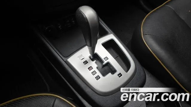 Hyundai Santa Fe 2008 thumb 9
