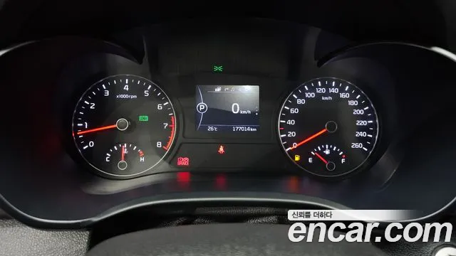 Kia K5 2017 thumb 8
