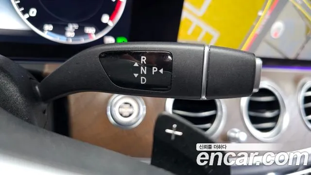 Mercedes-Benz E-Класс 2018 thumb 9