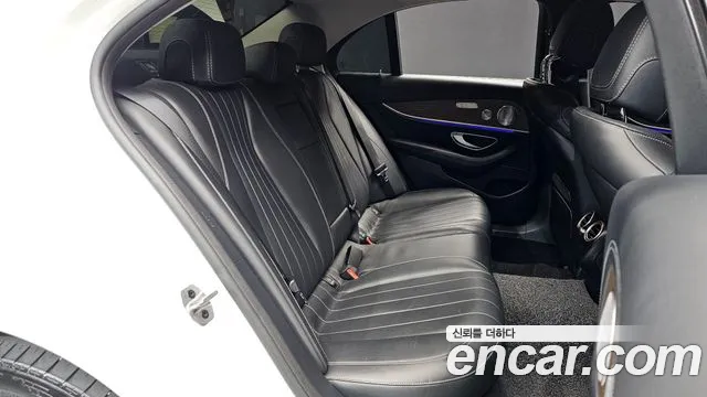 Mercedes-Benz E-Класс 2018 thumb 12