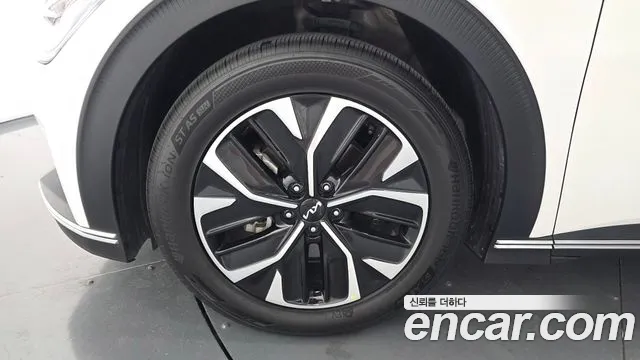 Kia EV6 2022 thumb 5