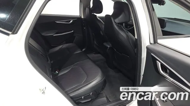 Kia EV6 2022 thumb 11