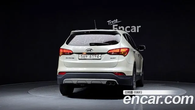 Hyundai Santa Fe 2012 thumb 4
