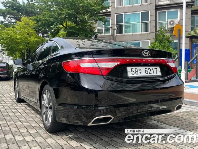 Hyundai Grandeur 2014 thumb 6