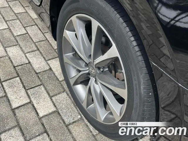 Hyundai Grandeur 2014 thumb 7
