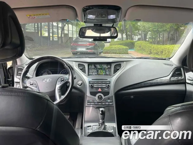Hyundai Grandeur 2014 thumb 12