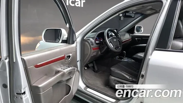 Hyundai Santa Fe 2010 thumb 10