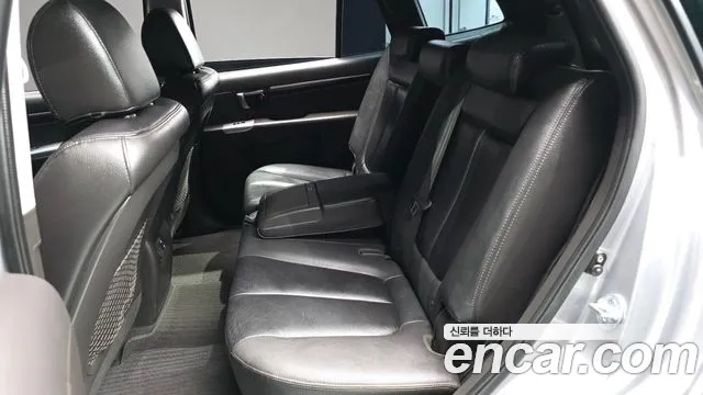 Hyundai Santa Fe 2010 thumb 11