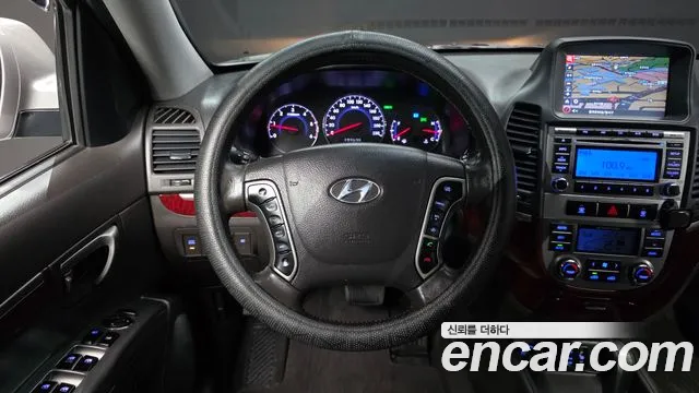 Hyundai Santa Fe 2010 thumb 12