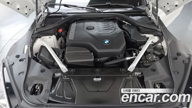 BMW Z4 2023 thumb 5