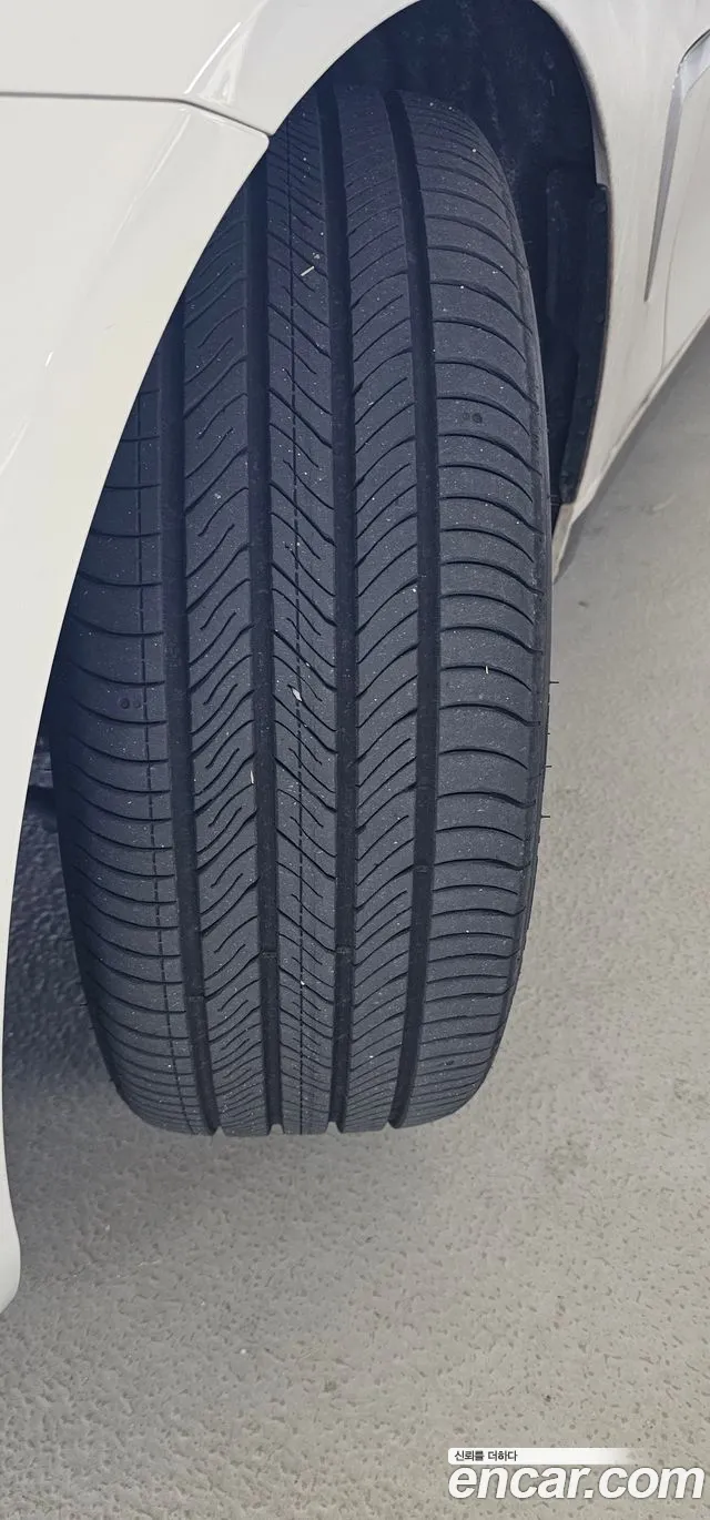 BMW 4-Series 2018 thumb 7