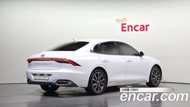 Hyundai Grandeur 2020 thumb 2