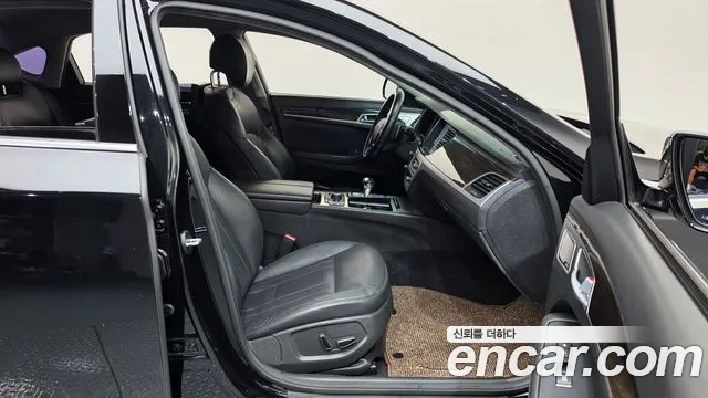 Genesis G80 2017 thumb 11