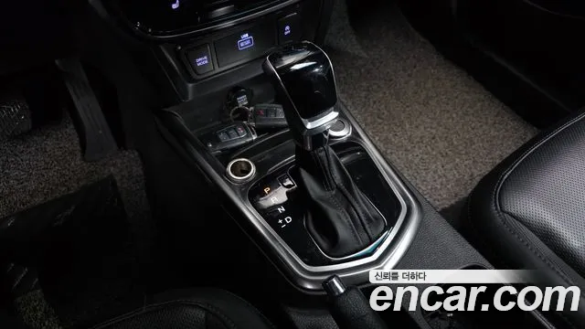 KG_Mobility_Ssangyong TIBOLI 2021 thumb 9