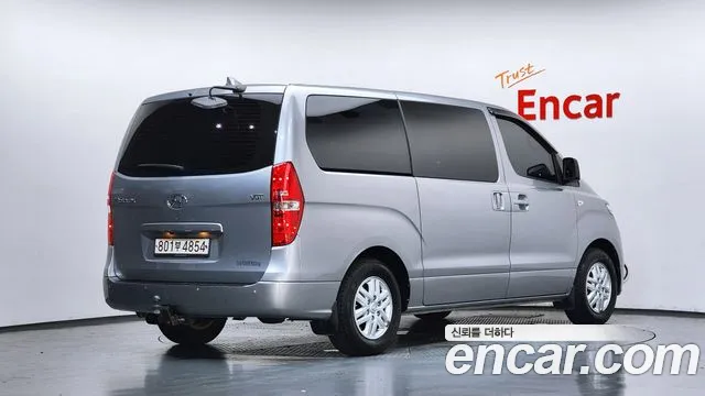 Hyundai Starex 2020 thumb 2