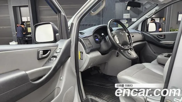 Hyundai Starex 2020 thumb 10