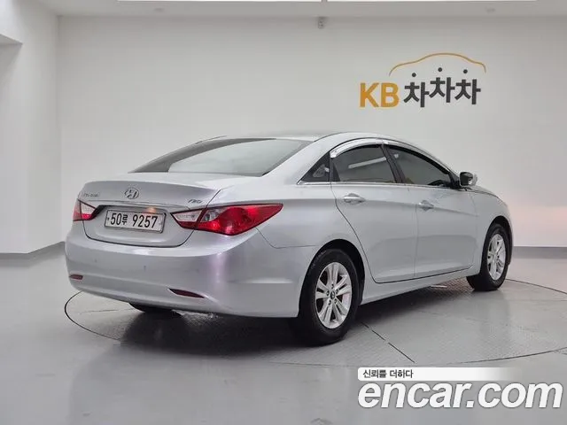 Hyundai Sonata 2009 thumb 4