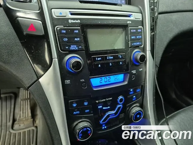 Hyundai Sonata 2009 thumb 10
