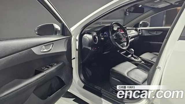 Kia K3 2021 thumb 10