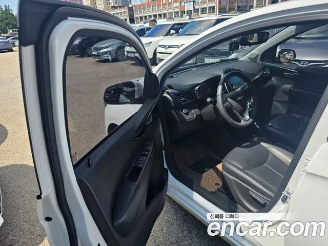ChevroletGMDaewoo Spark 2016 thumb 10