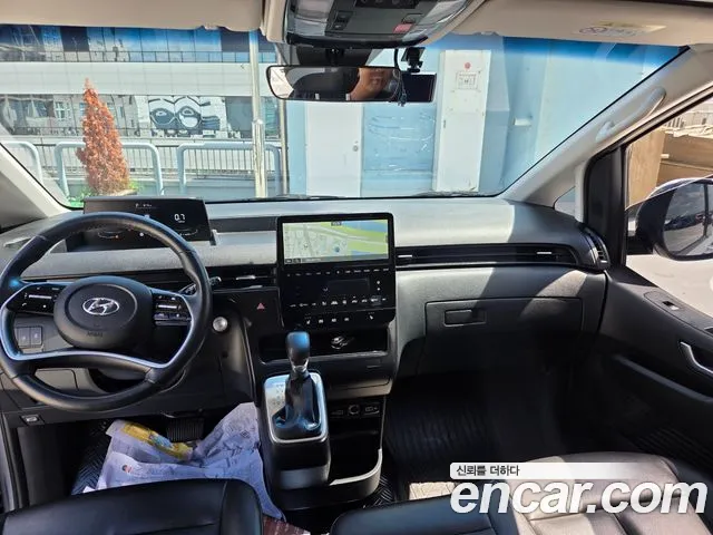 Hyundai Staria 2022 thumb 7