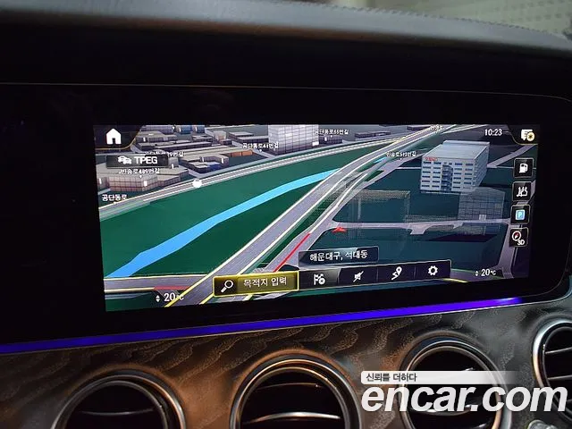 Mercedes-Benz E-Класс 2022 thumb 10