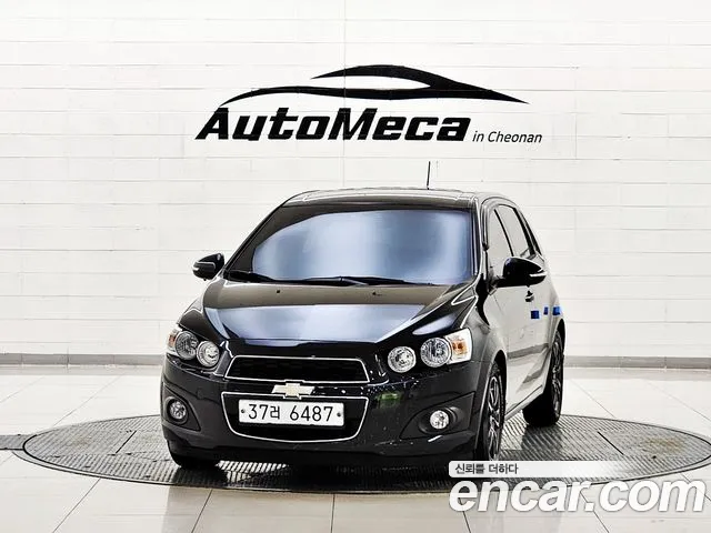 ChevroletGMDaewoo Aveo 2015 thumb 12