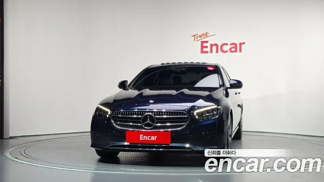 Mercedes-Benz E-Класс 2021 thumb 3