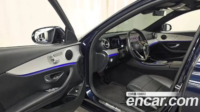 Mercedes-Benz E-Класс 2021 thumb 10