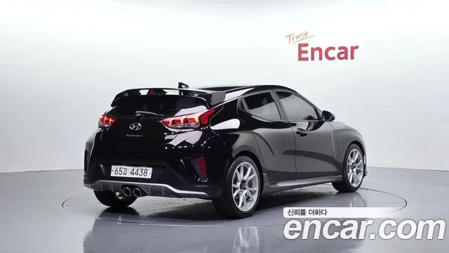 Hyundai Veloster 2018 thumb 2