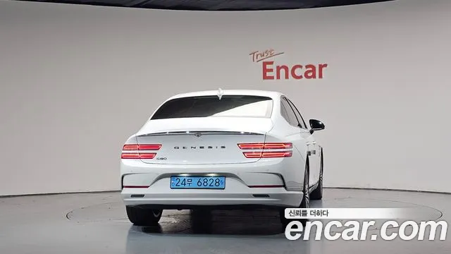 Genesis G80 2023 thumb 3