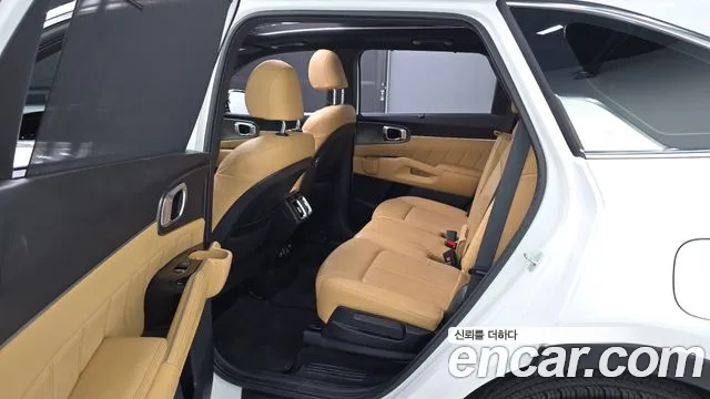 Kia Sorento 2023 thumb 11