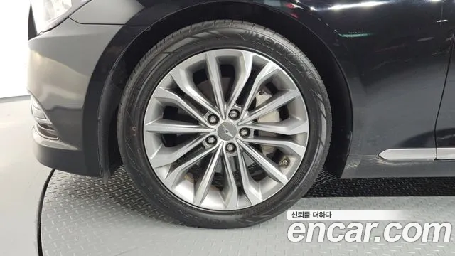 Hyundai Genesis 2014 thumb 4