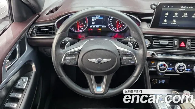 Genesis G70 2019 thumb 12