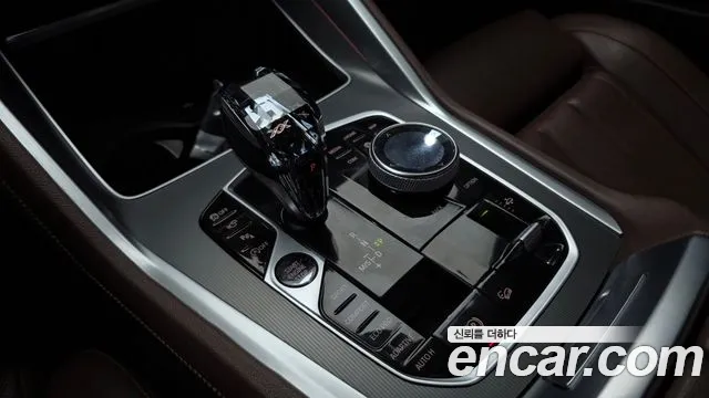 BMW X6 2020 thumb 8