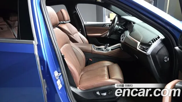 BMW X6 2020 thumb 10