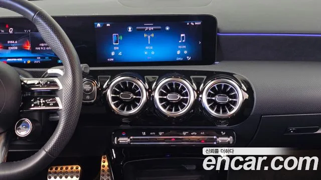 Mercedes-Benz A-Класс 2024 thumb 12