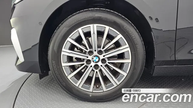 BMW 2-Series 2023 thumb 5