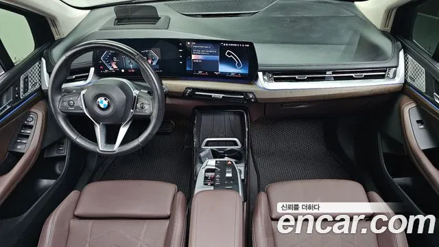 BMW 2-Series 2023 thumb 7