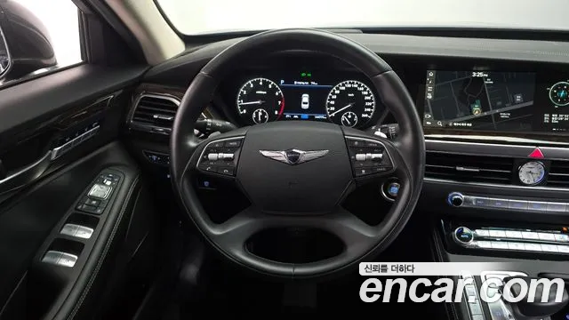 Genesis G90 2019 thumb 12