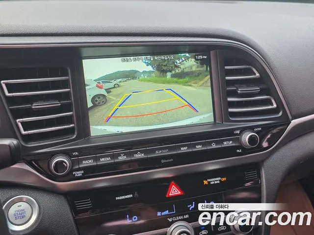 Hyundai Avante 2019 thumb 4