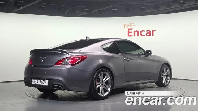 Hyundai Genesis 2008 thumb 2